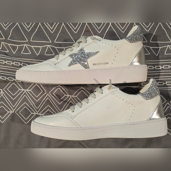 Vintage Havana Shoes - Vintage Havana Glittered Sneakers Size 11